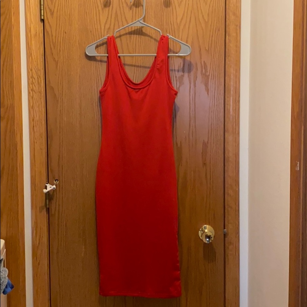 Red v neck dress never worn